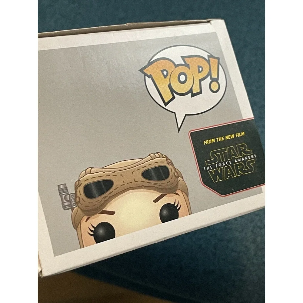 Funko POP!‎ Star Wars The Force Awakens Rey with Goggles #73 Vinyl Figure
